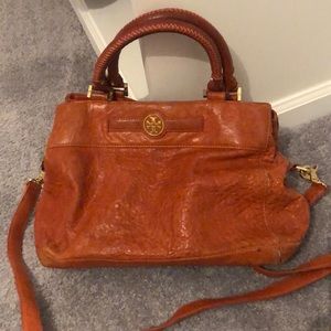 EUC Tory Burch handbag with shoulder strap